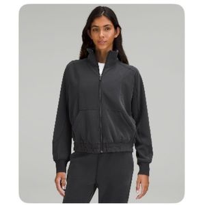 **NO LONGER IN PRODUCTION** Lululemon softstreme zip up jacket